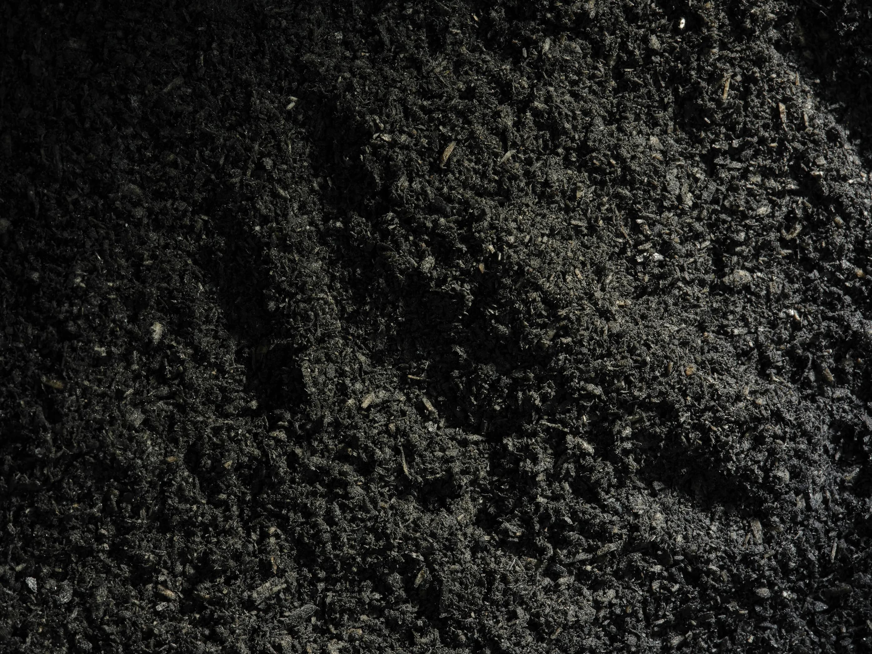 Toilet bio carbon cover bedding material