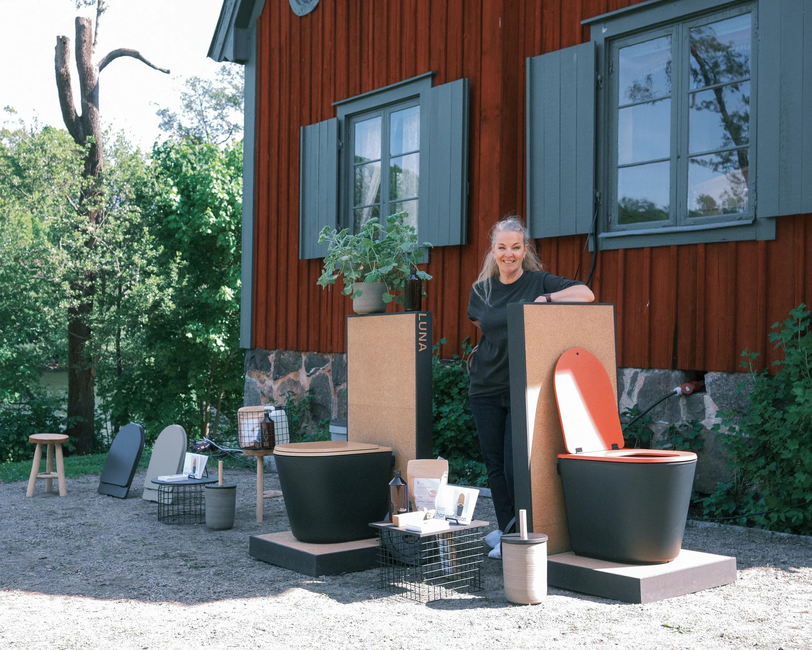 Petra på mässa med torrtoaletten Luna